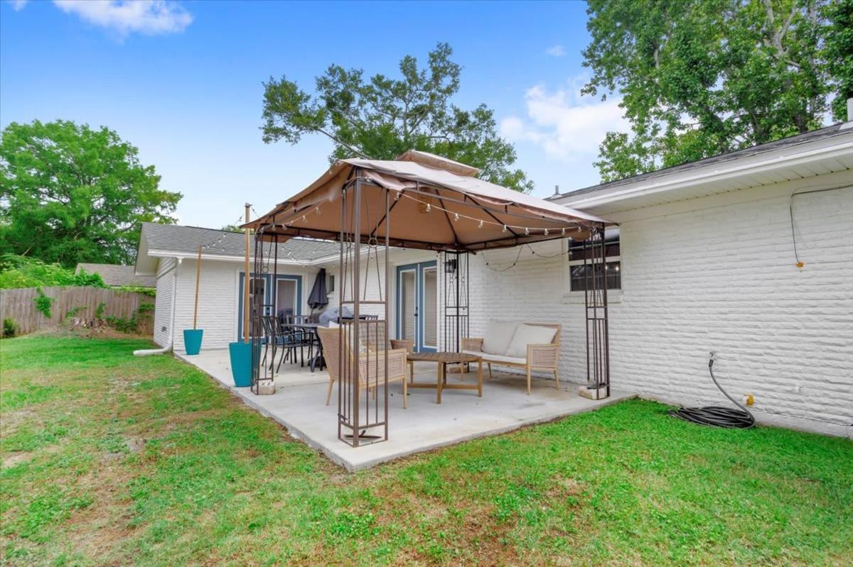 Ranch Home Gem 5Br Home Sleeps 12 With Game Room Gulfport Exterior foto